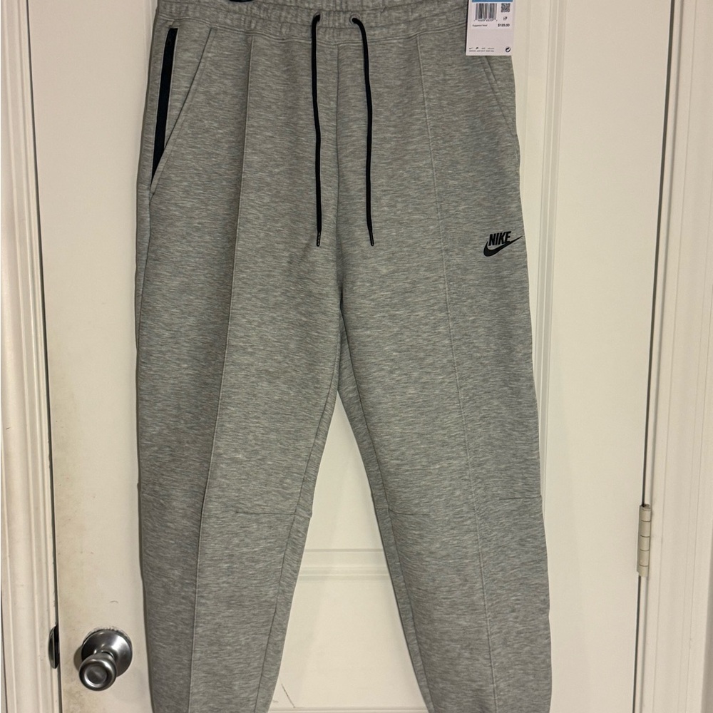 Nike Sportswear Tech Fleece Grey Pants
